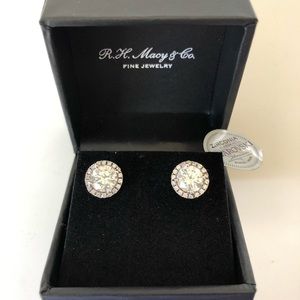 NWT Sterling silver Swarovski CZ earrings